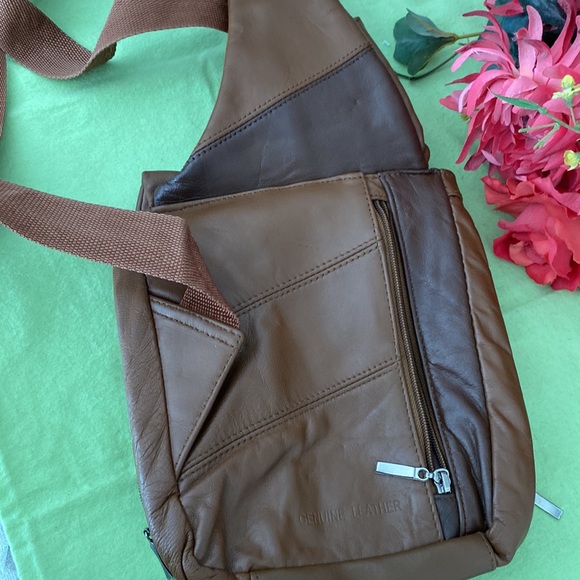 Men's Crossbody bag genuine leather. - Picture 7 of 16